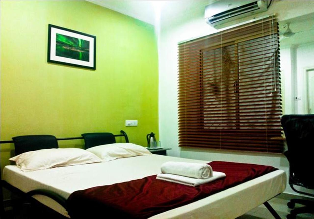 Deccan Comforts Hyderabad Exterior photo