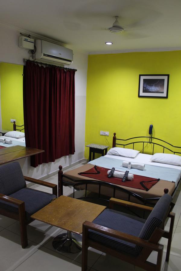 Deccan Comforts Hyderabad Exterior photo